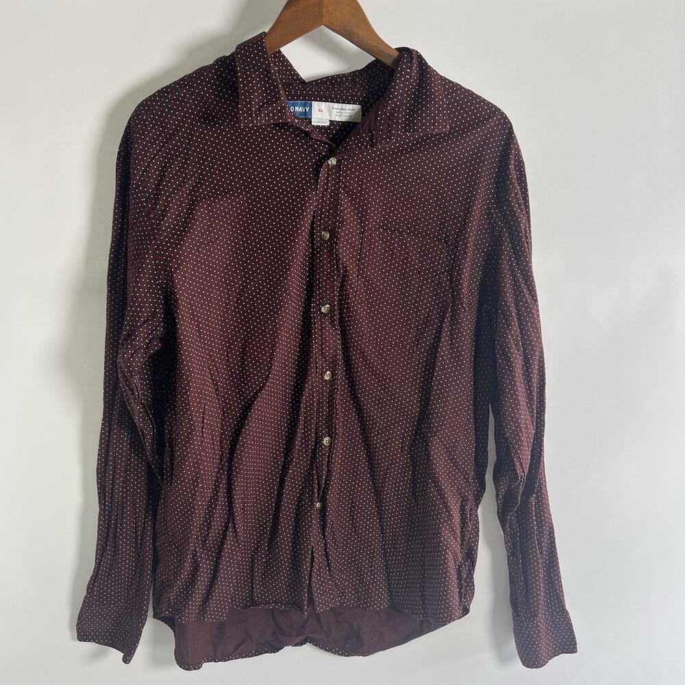 Old Navy Everyday Shirt Men's Regular Fit Burgundy Polka Dot Button-Up XL Long … - Picture 5 of 7
